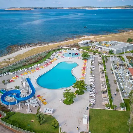 Holiday park Eurocamp Mobile Homes At Campsite Grand Kazela