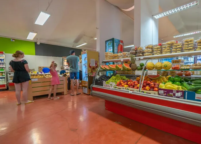 Eurocamp Mobile Homes At Campsite Grand Kazela *